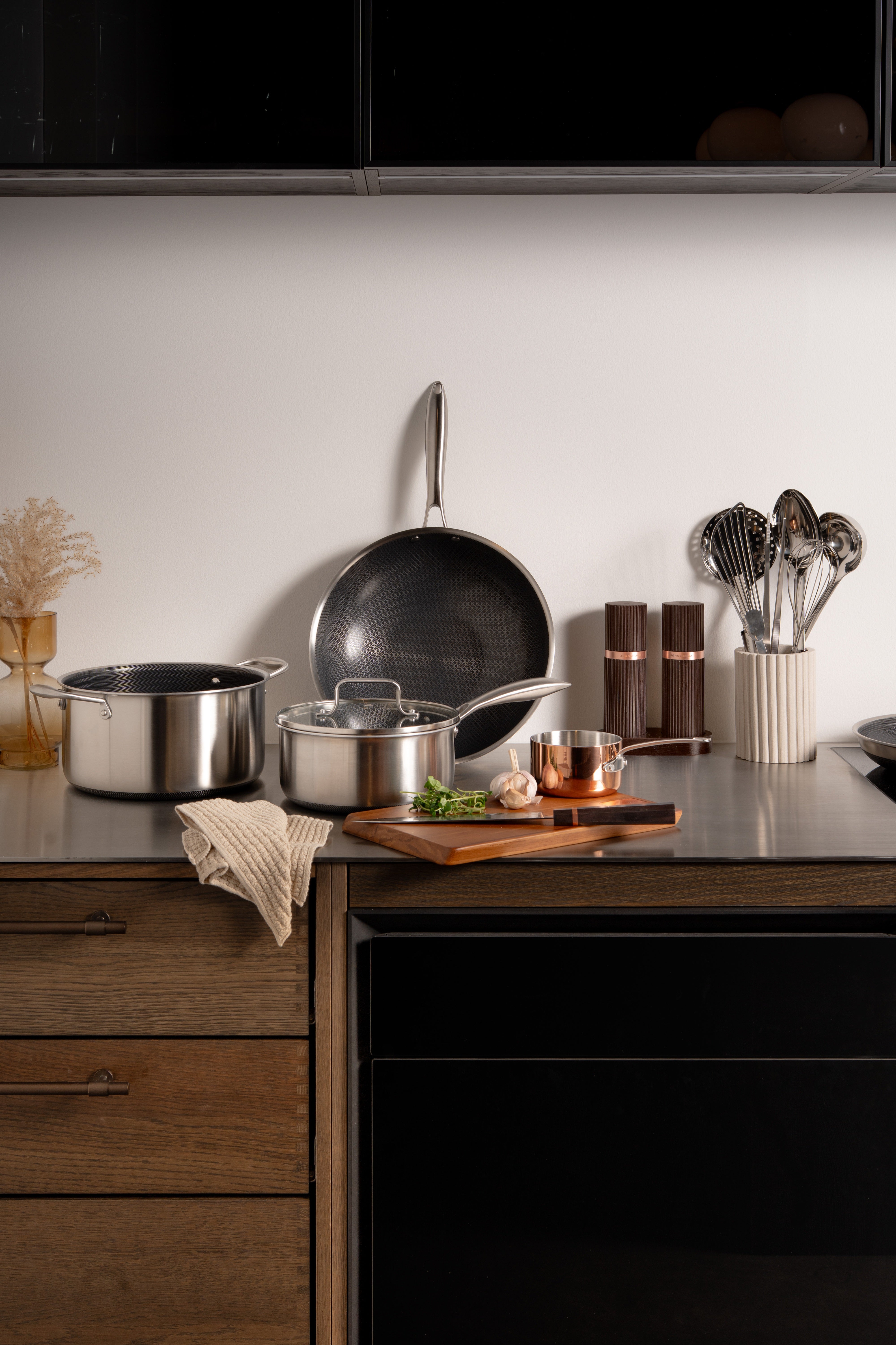 Wok Ø30 med Låg + Køkkenredskaber - 6 dele